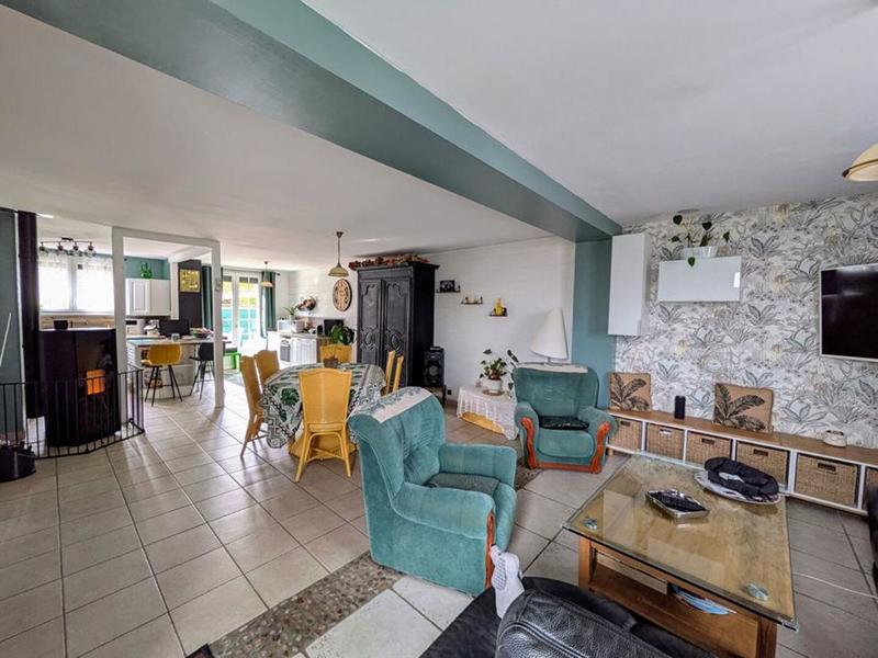 Maison - 151 m² - 7 pièces