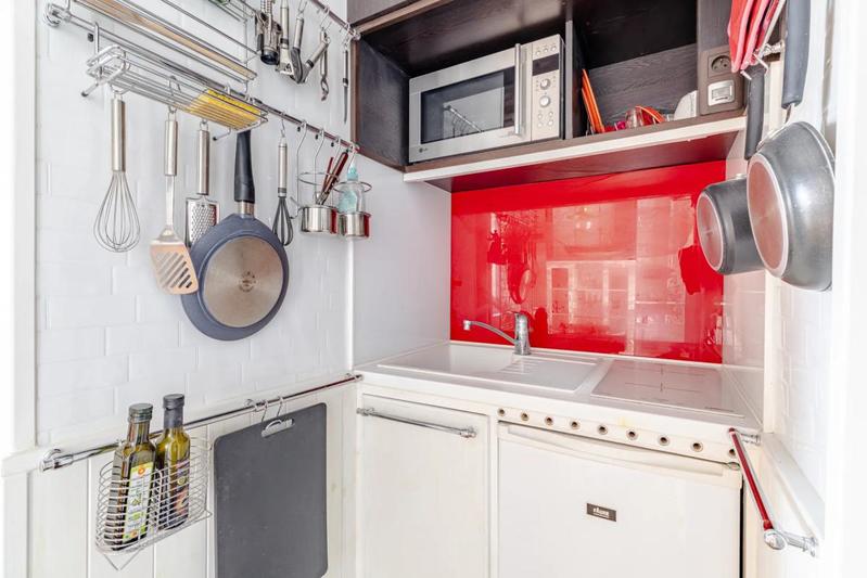 Studio - 25 m² - 1 pièce