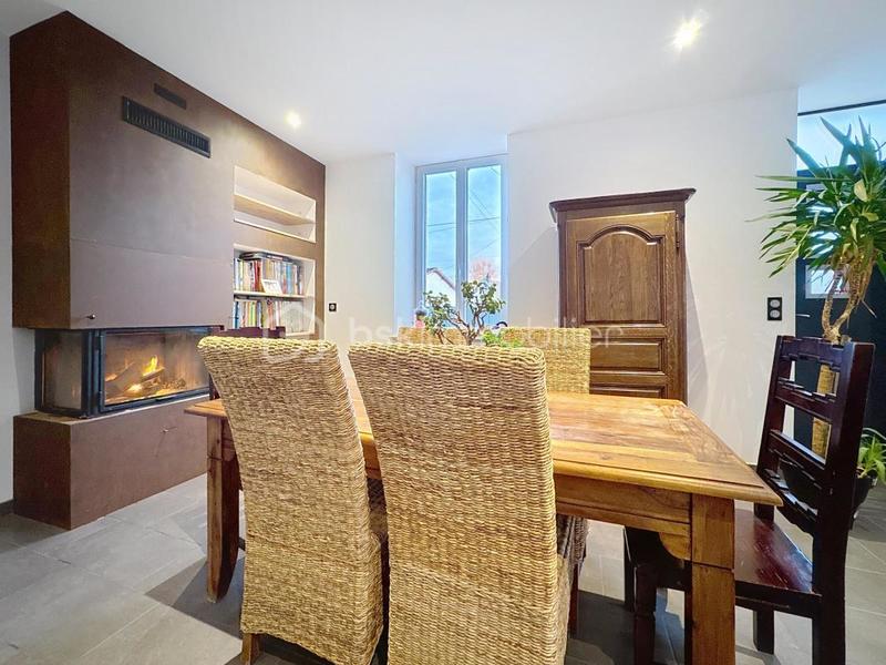 Maison en pierre - 150 m² - 6 pièces