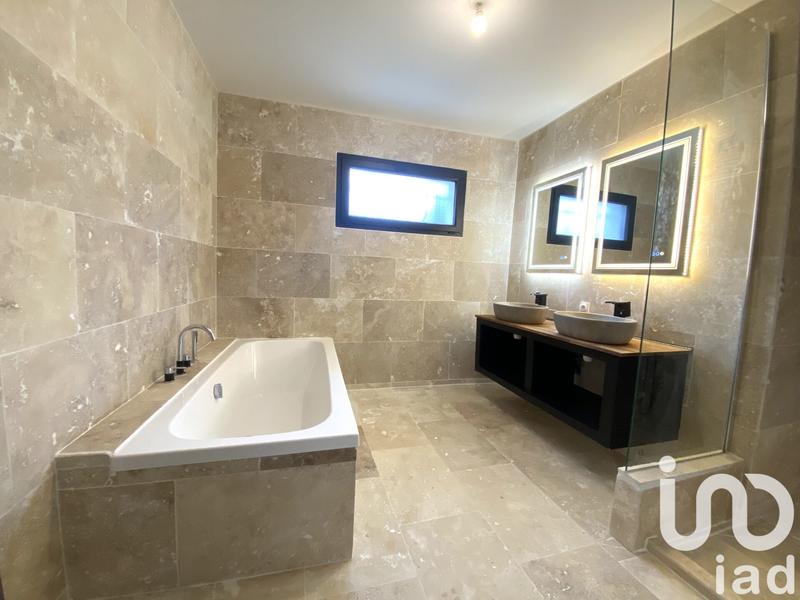 Maison - 108 m² - 4 pièces