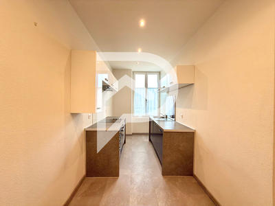 Appartement - 95 m² - 4 pièces