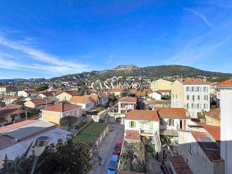 Appartement - 82 m² - 4 pièces