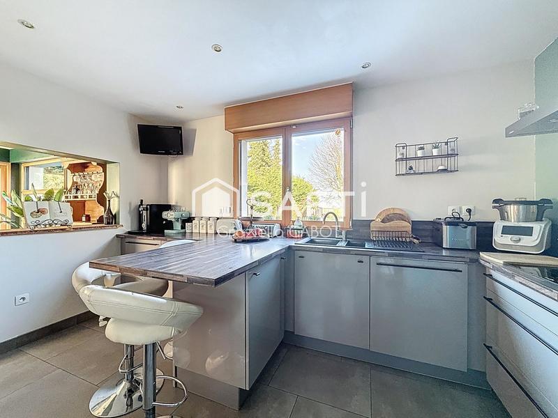 Maison - 127 m² - 7 pièces