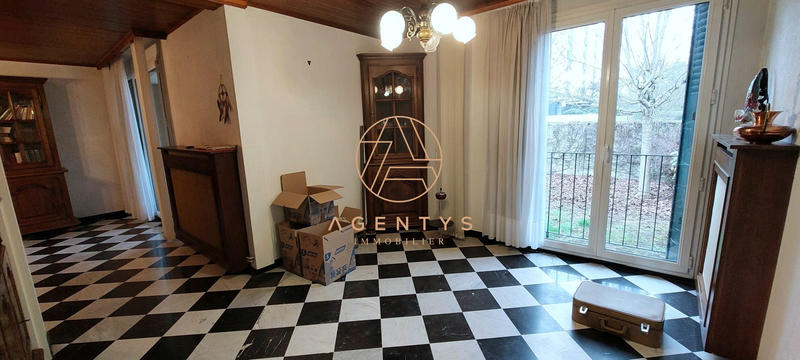 Maison - 107 m² - 5 pièces