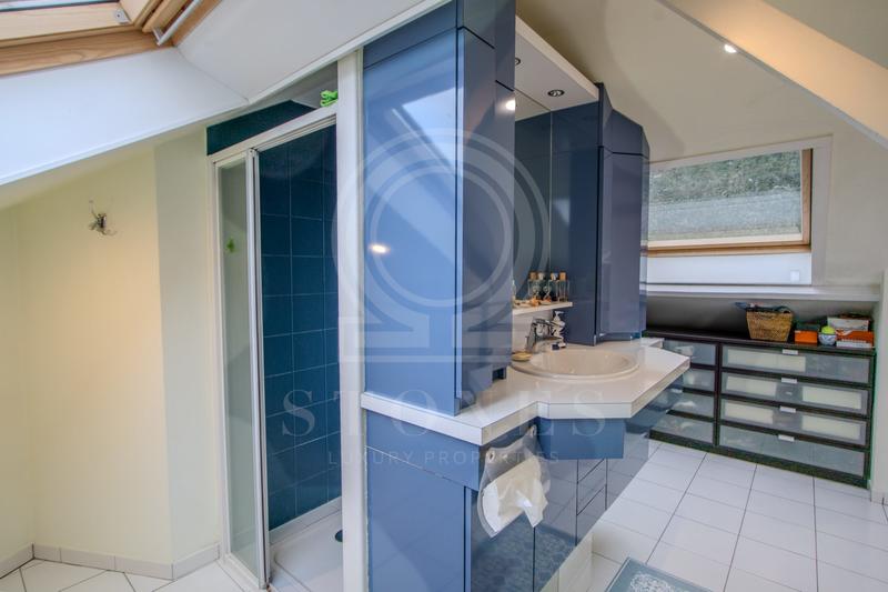 Maison ancienne - 240 m² - 8 pièces