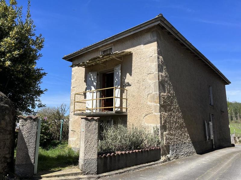 Maison de village - 120 m² - 6 pièces