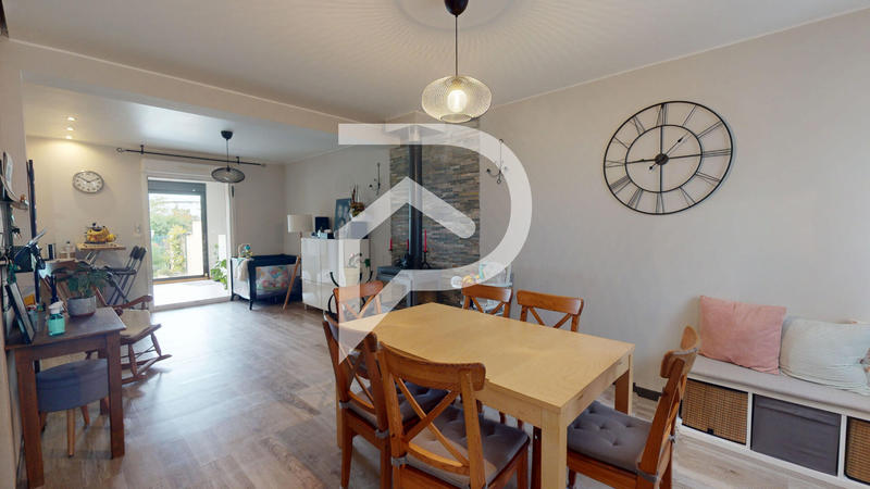 Maison - 146 m² - 7 pièces