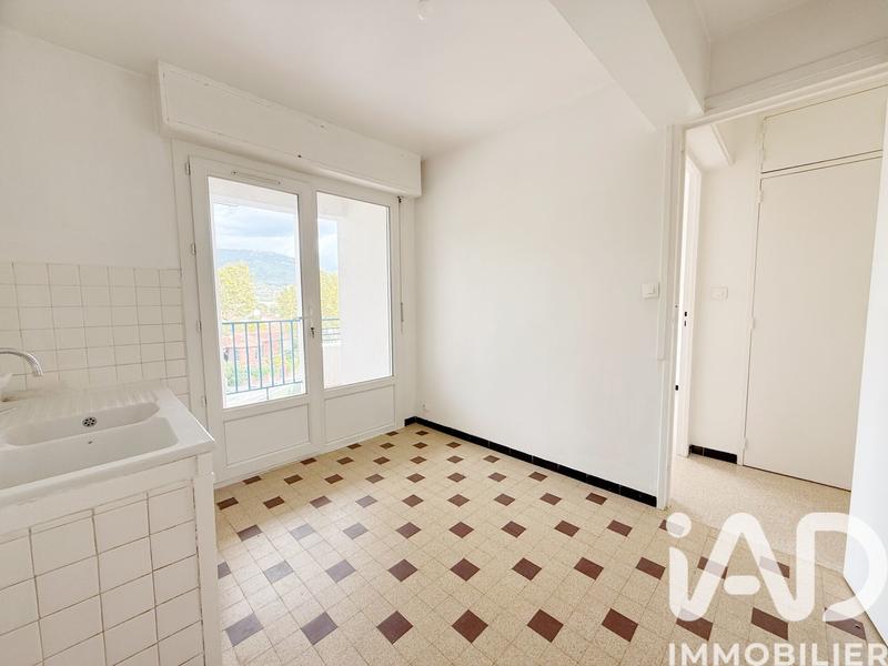 Appartement - 67 m² - 4 pièces