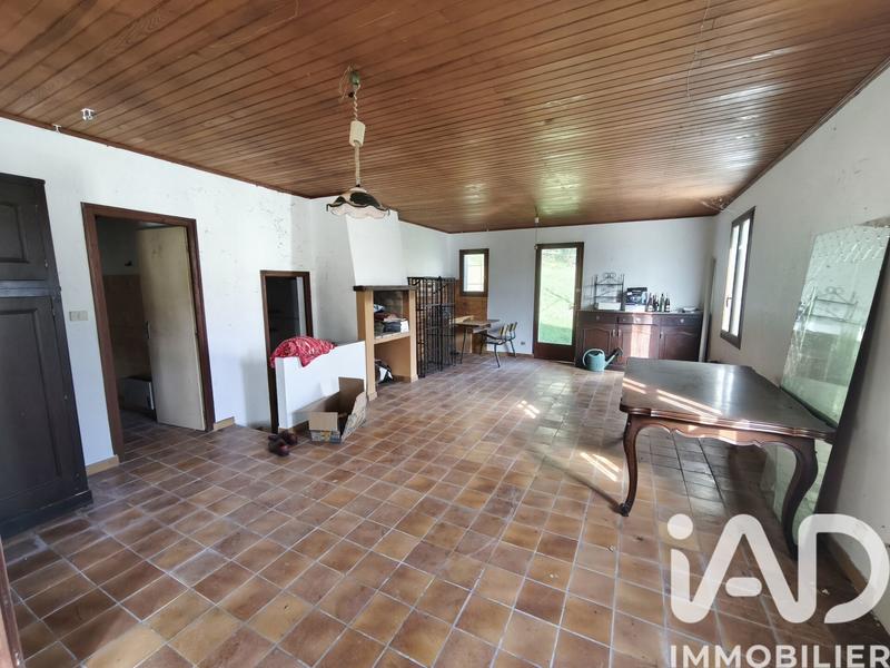 Maison - 182 m² - 7 pièces