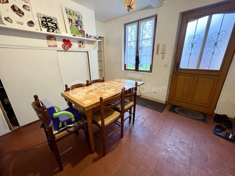 Maison - 248 m² - 10 pièces