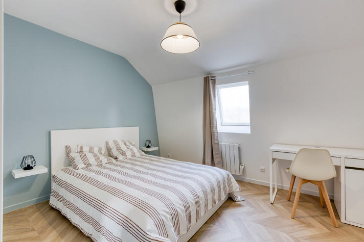 Appartement - 100 m² - 5 pièces