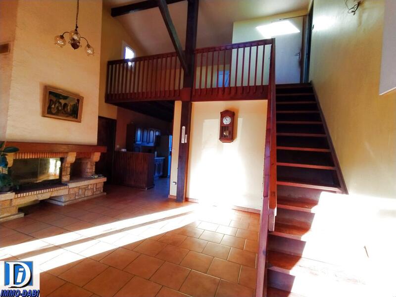 Maison - 91 m² - 4 pièces