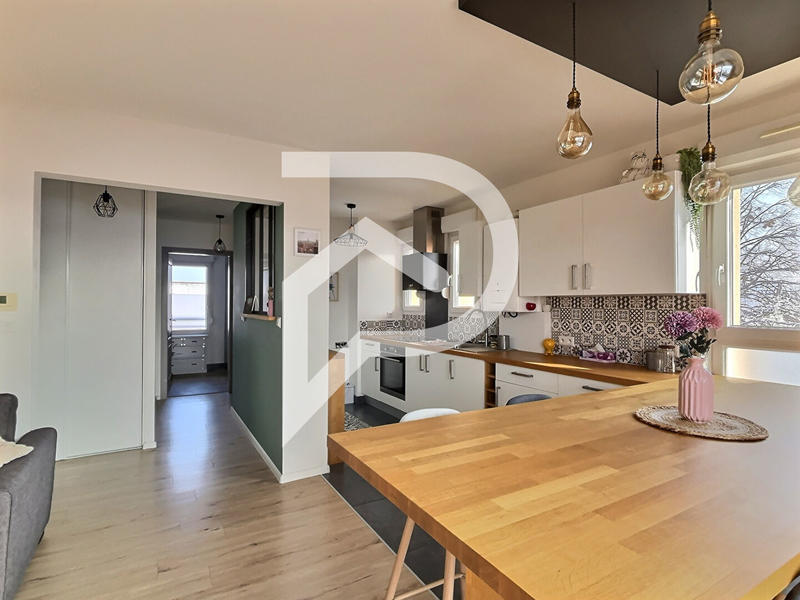 Appartement - 70 m² - 3 pièces