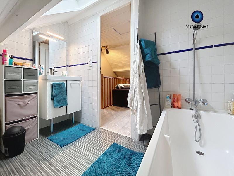 Maison - 100 m² - 5 pièces