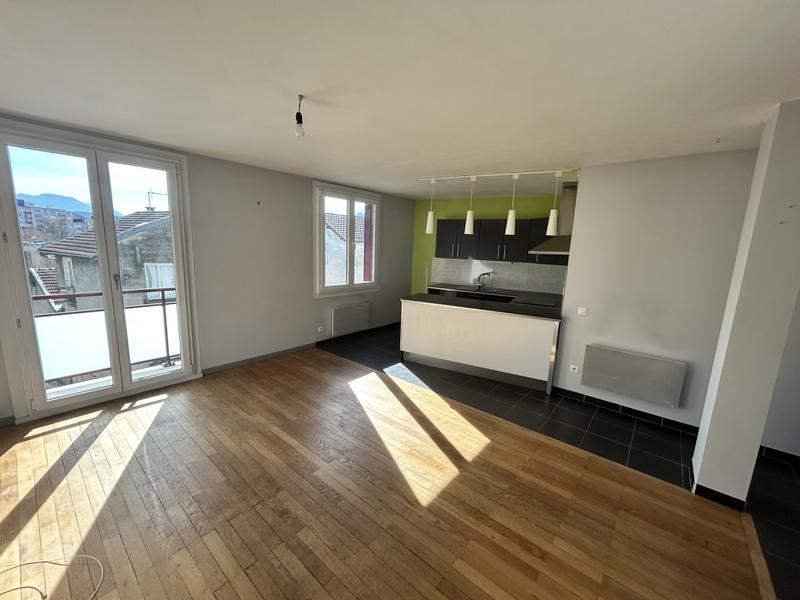 Appartement - 55 m² - 3 pièces