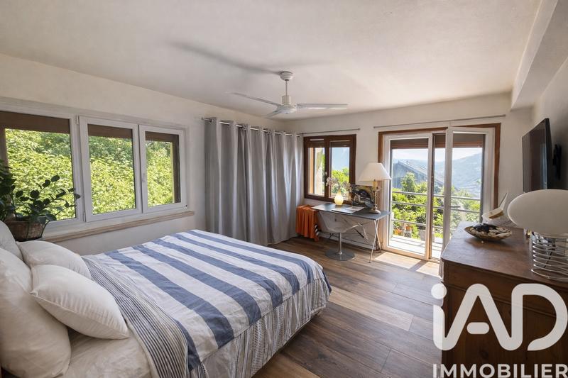 Maison - 86 m² - 4 pièces