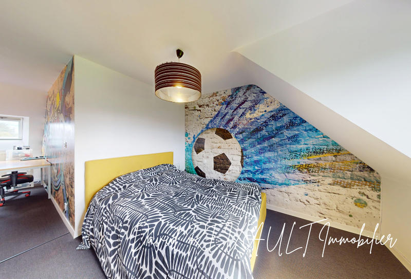 Maison - 180 m² - 7 pièces