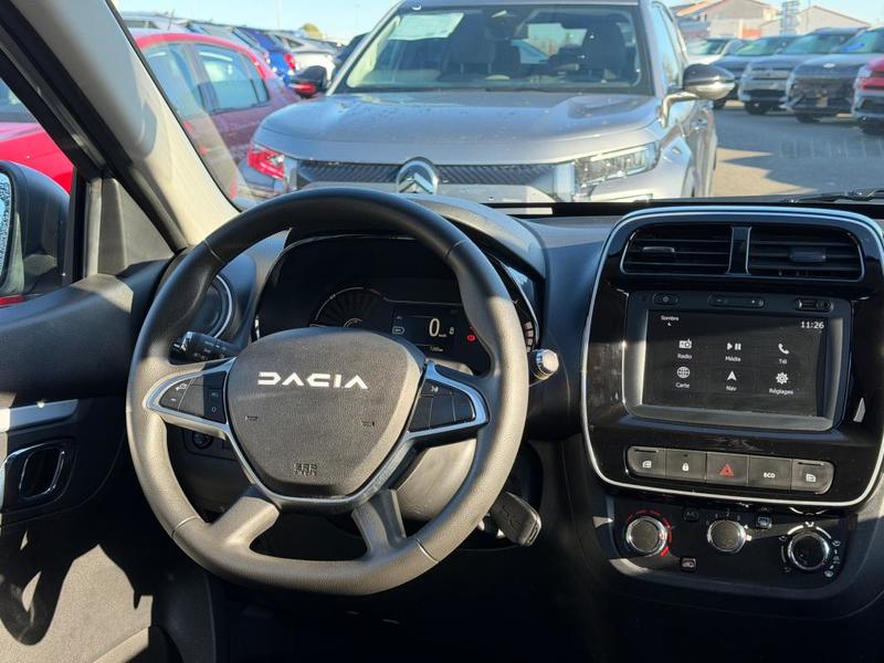 Dacia Spring Essential -23b