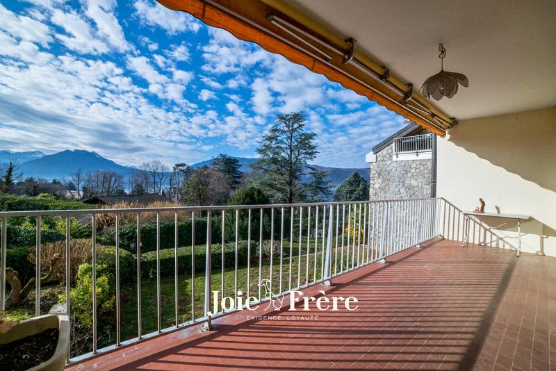 Appartement - 87 m² - 4 pièces