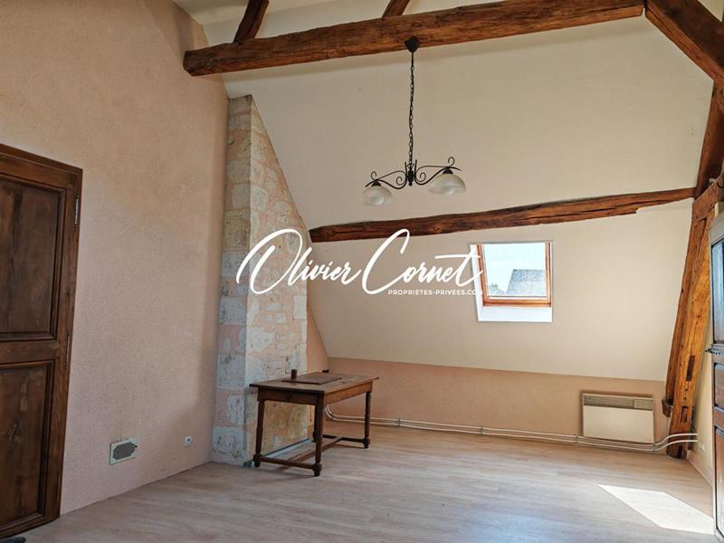 Maison - 298 m² - 11 pièces