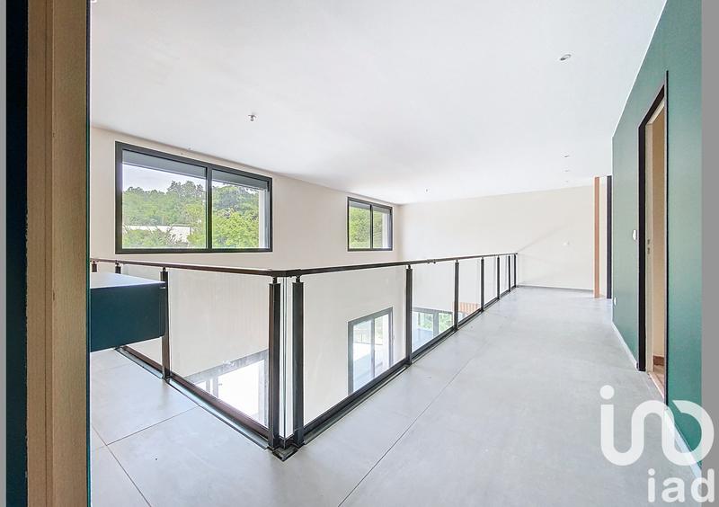 Maison de maîtres - 247 m² - 10 pièces