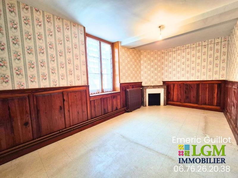 Maison - 201 m² - 7 pièces