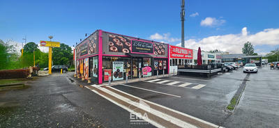 Local commercial - 150 m² - 2 pièces
