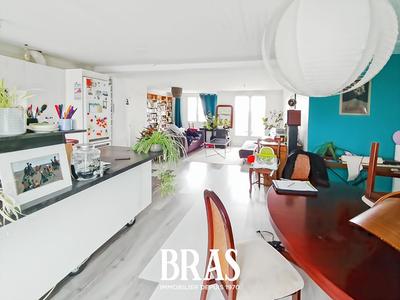 Appartement - 86 m² - 4 pièces