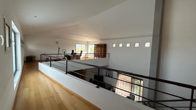 Maison - 286 m² - 7 pièces