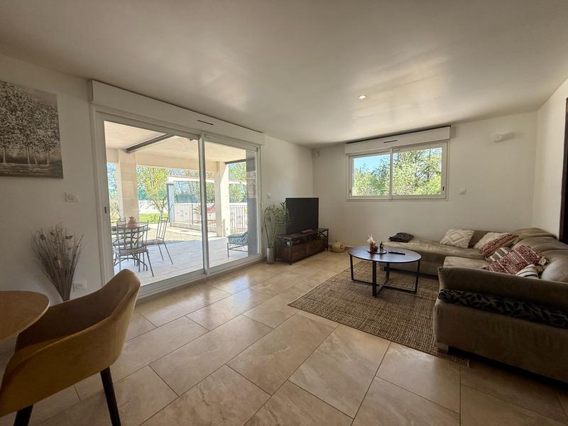 Villa - 194 m² - 9 pièces