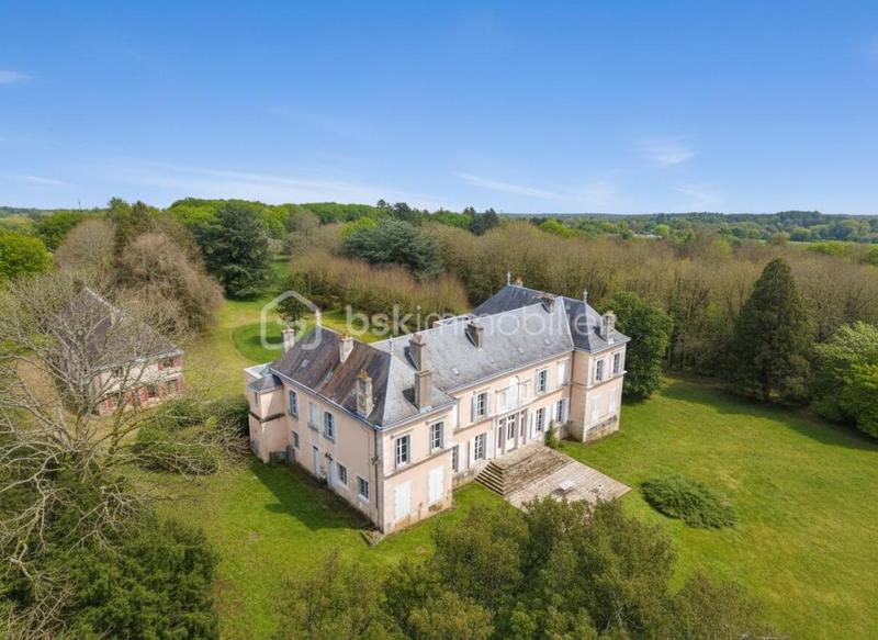 Château - 632 m² - 15 pièces