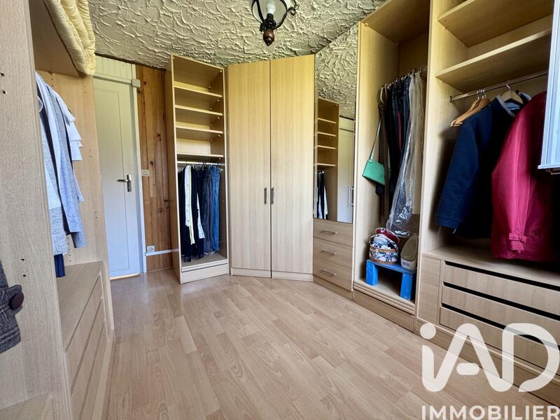 Maison - 122 m² - 4 pièces