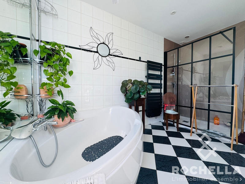 Maison - 141 m² - 6 pièces