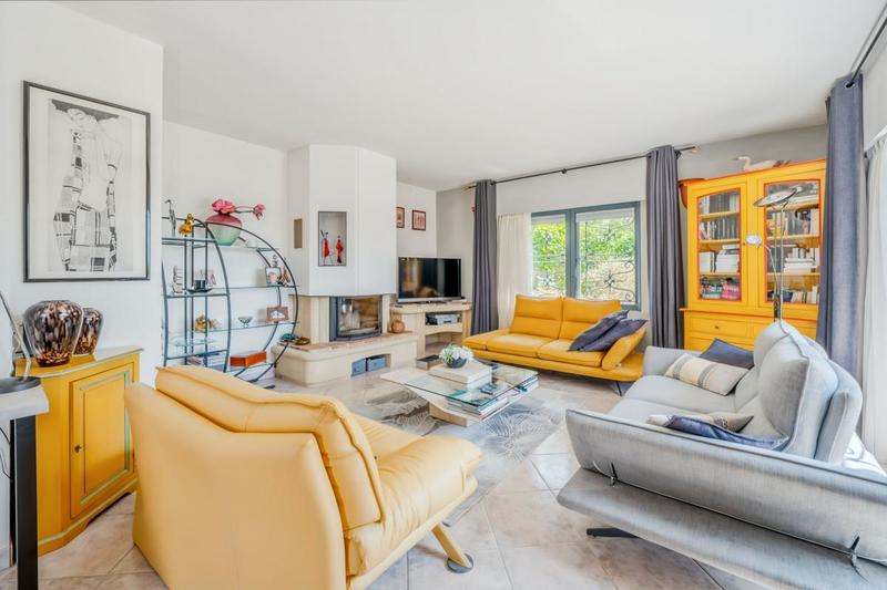 Villa - 196 m² - 4 pièces