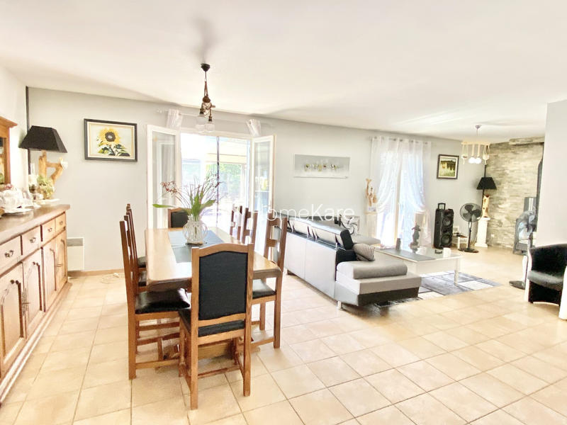 Maison - 121 m² - 4 pièces