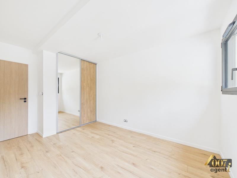 Appartement - 110 m² - 4 pièces