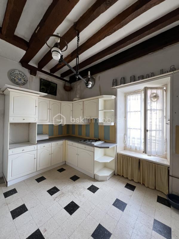 Maison - 180 m² - 7 pièces