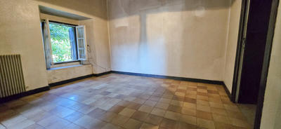 Maison de village - 120 m² - 7 pièces