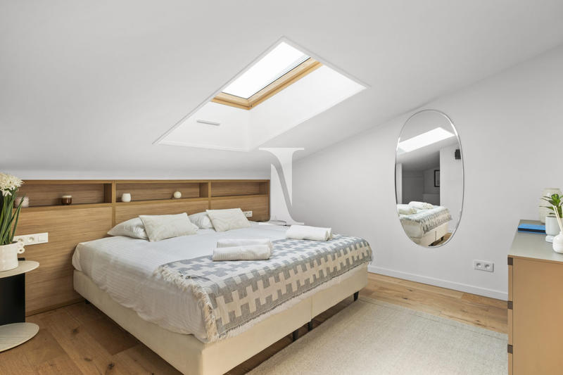 Appartement - 165 m² - 5 pièces