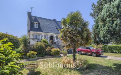 Maison traditionnelle - 170 m² - 6 pièces