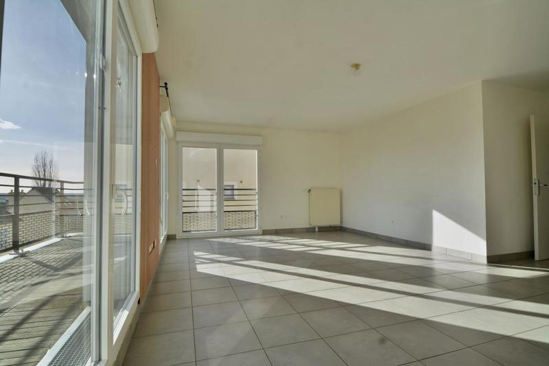 Appartement - 80 m² - 4 pièces