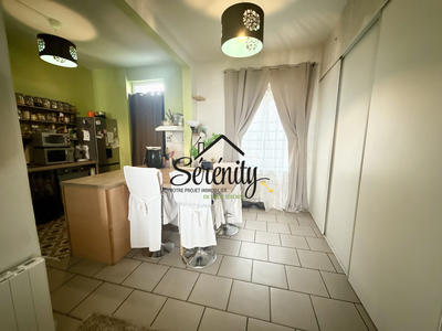 Maison - 88 m² - 5 pièces