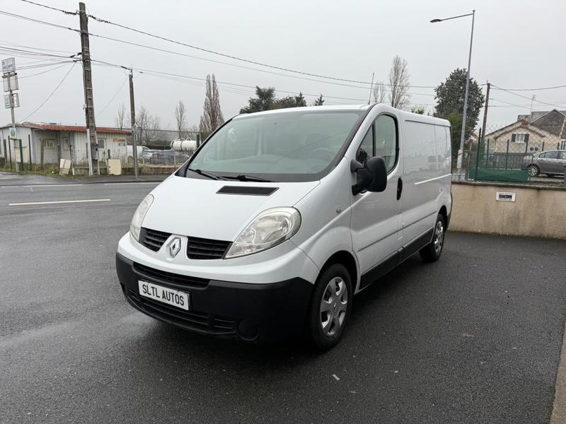 Renault Trafic 2 Ph2 2.0 Dci 115 Ch Garantie 6 Mois / Reprise Possible