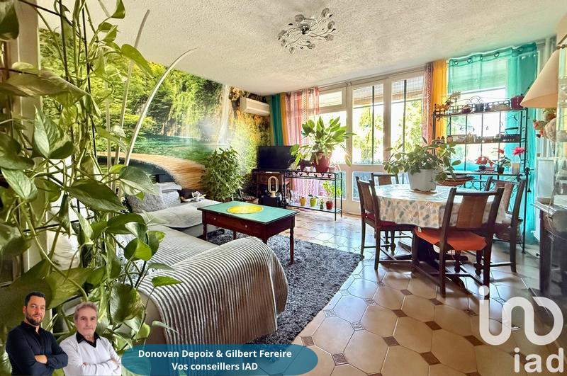 Appartement - 93 m² - 5 pièces