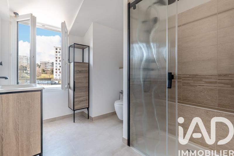 Maison - 147 m² - 5 pièces