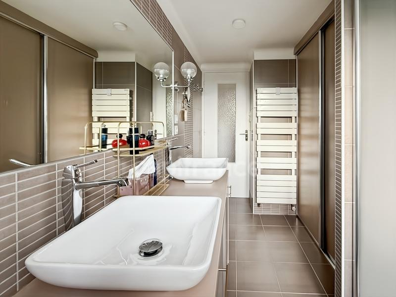 Maison - 125 m² - 6 pièces