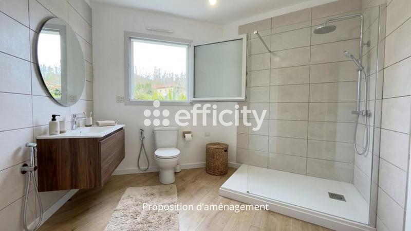 Appartement - 130 m² - 5 pièces