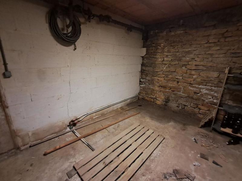 Maison - 245 m² - 10 pièces