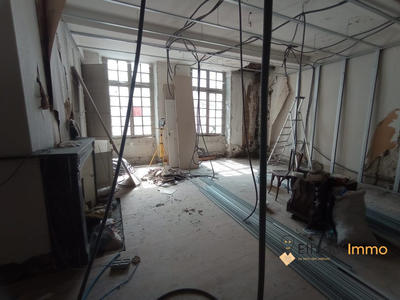 Immeuble - 180 m² - 2 pièces