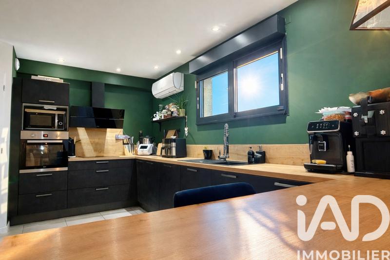 Maison - 122 m² - 5 pièces